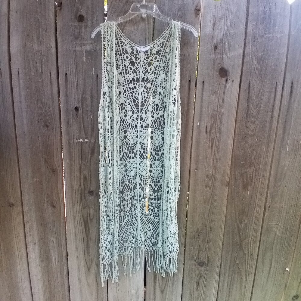 Open Front Green Crochet Style Swimsuit Cover Up Vest XL Fringe Bottom Edge